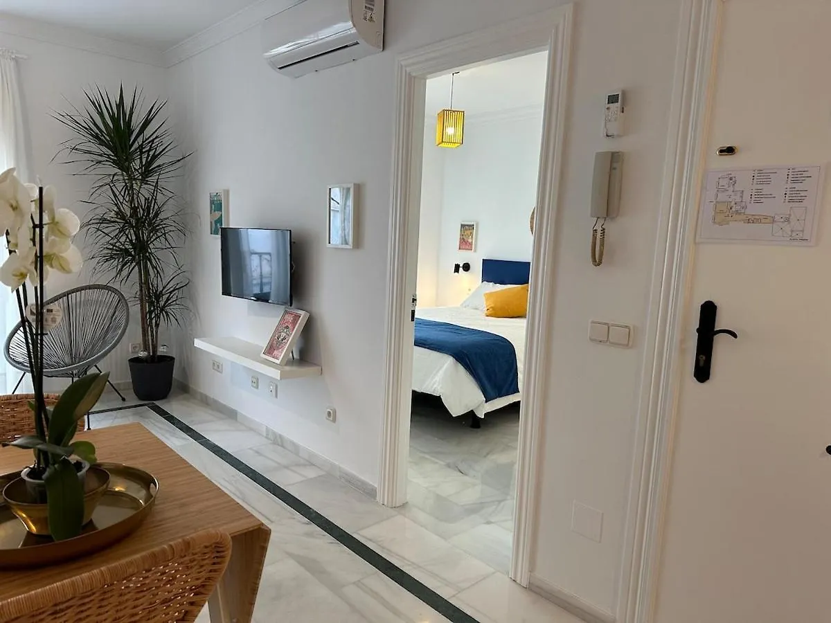 Casco Antiguo Terraza Y Vistas Al Mar Playa A Pie 1B Apartment Nerja 0*,  Spain