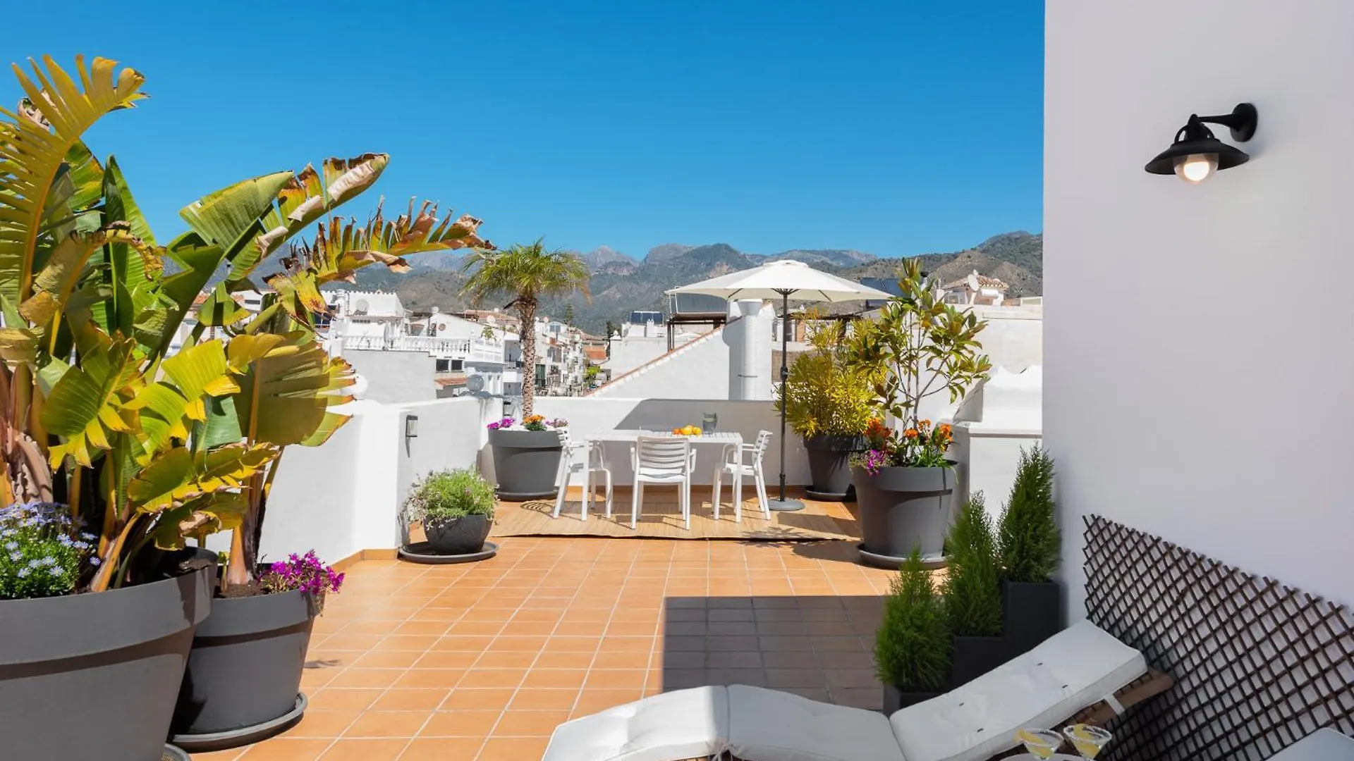 Casco Antiguo Terraza Y Vistas Al Mar Playa A Pie 1B Apartment Nerja