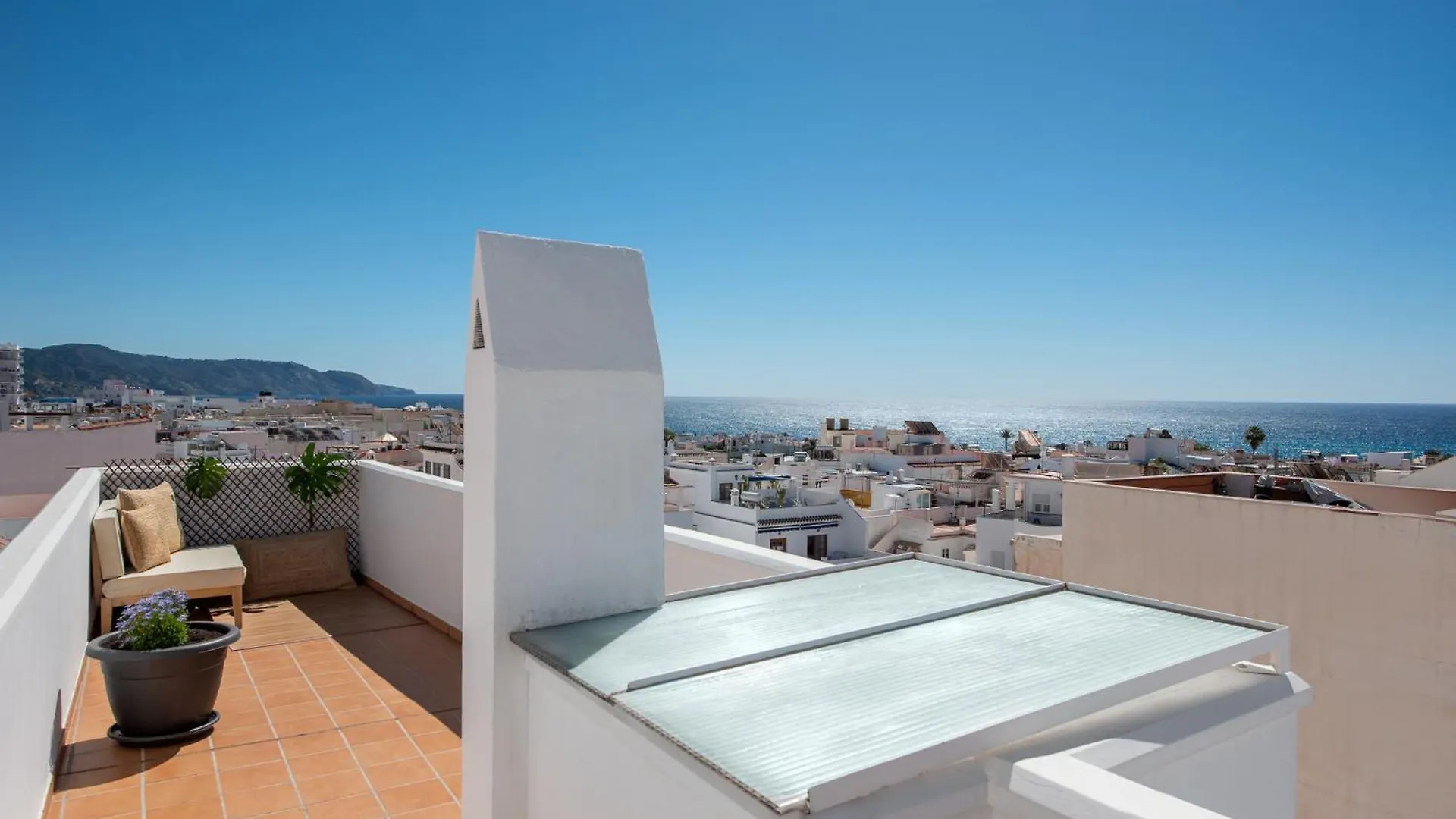 Casco Antiguo Terraza Y Vistas Al Mar Playa A Pie 1B Apartment Nerja 0*,  Spain